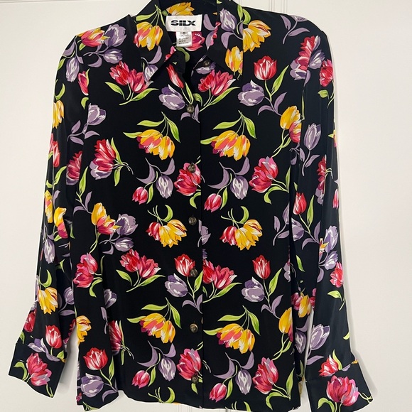 Vintage 100% Silk Tulip Floral Button Down - Picture 2 of 10